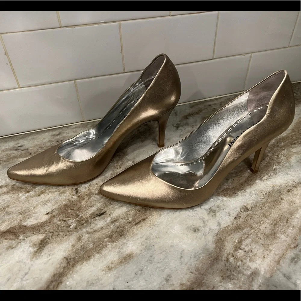 Gianni Bini Metallic Gold Heels - Picture 3 of 7